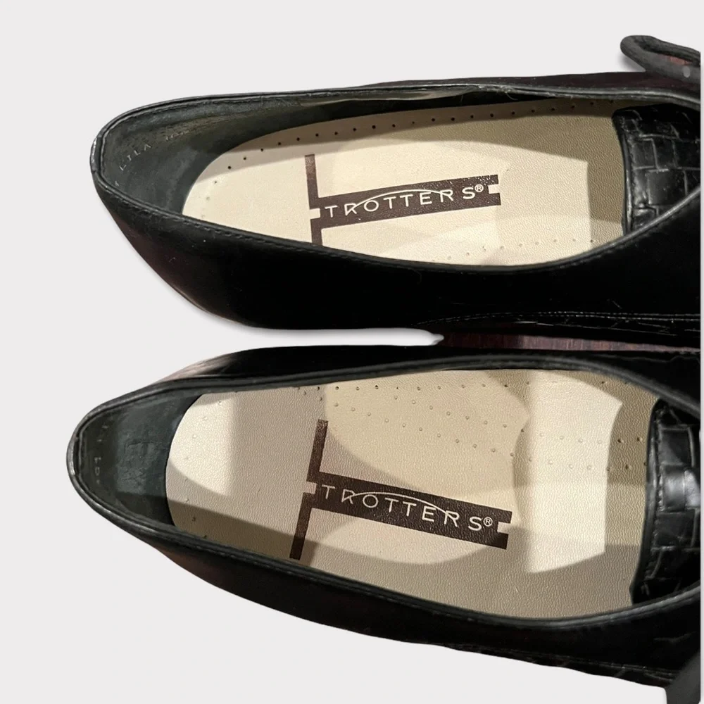 Trotters Lila Woven Black Leather Oxford Sz 10N